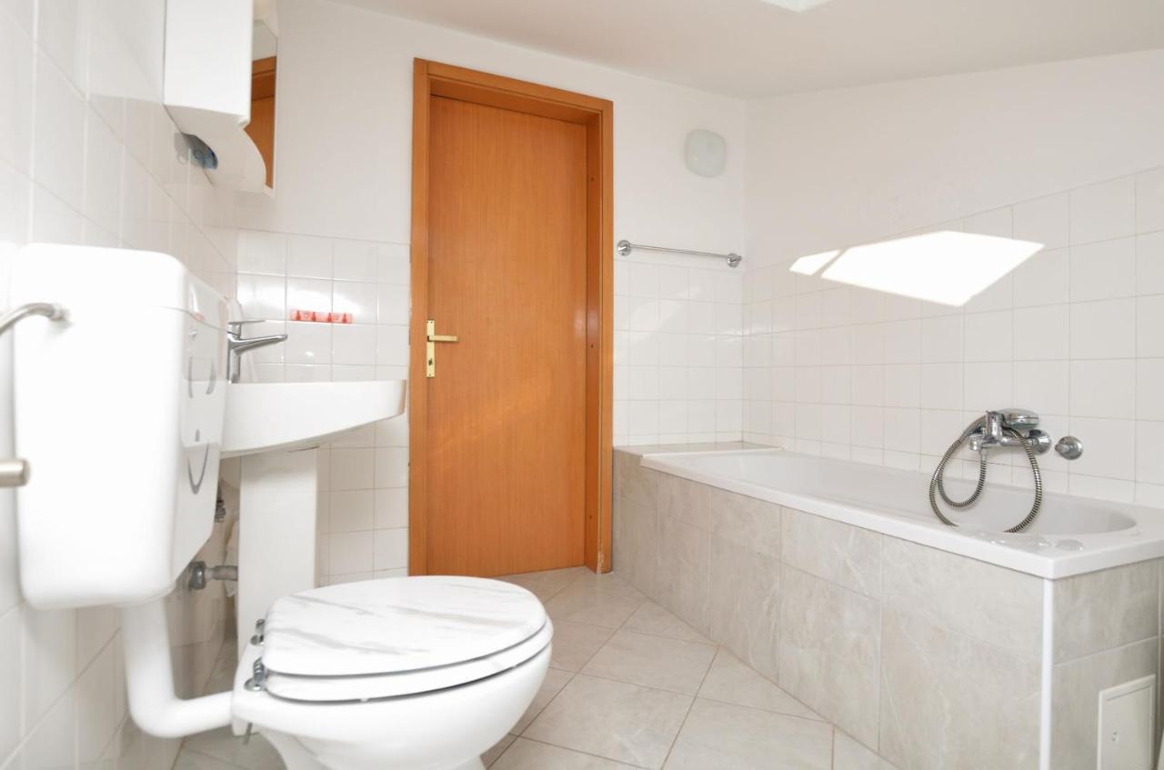 Apartments Ljiljana Novigrad Istria Extérieur photo